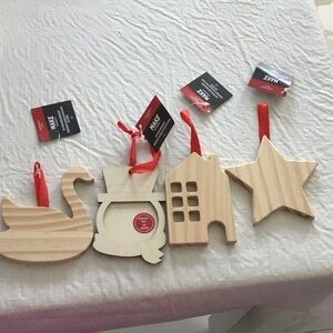 4 Charming Wooden Holiday Ornament Set